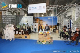 Selcuk Belediyesi - Travel Turkey Fair 002 .jpg