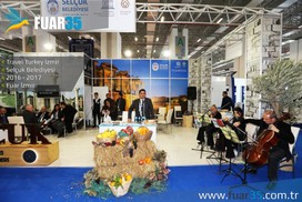 Selcuk Belediyesi - Travel Turkey Fair 005 .jpg