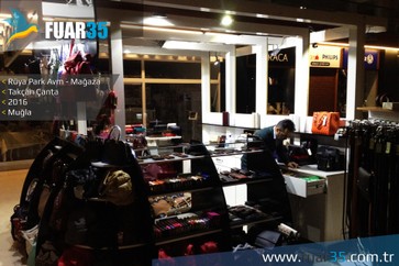 Takcan Canta - avm kioks magaza  003 .jpg